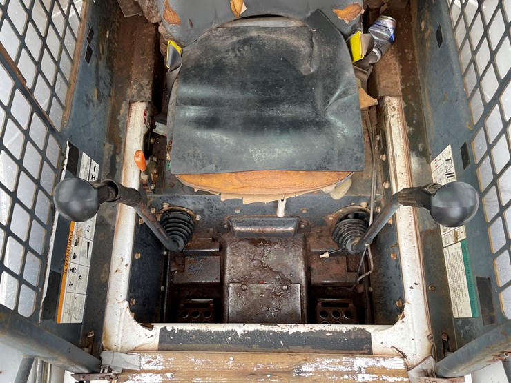 2001-bobcat-873-image-39