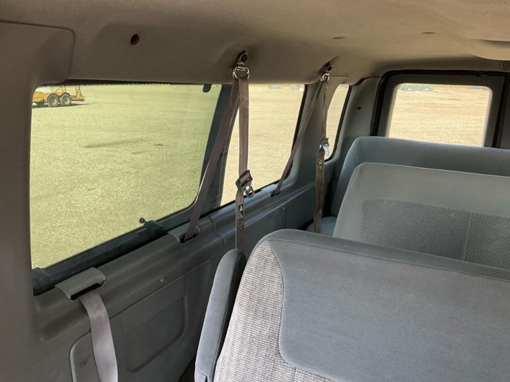 2000-ford-e350-image-77