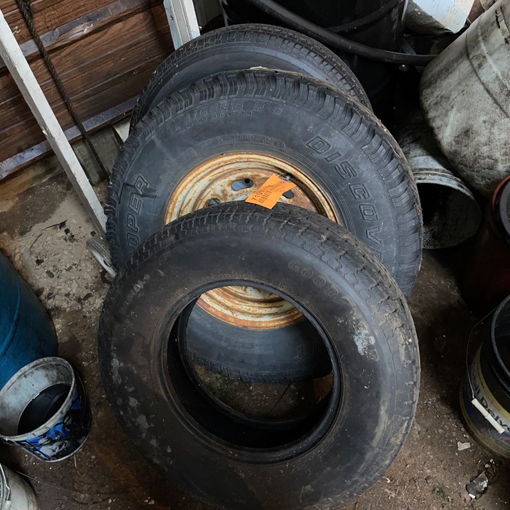 #7191 • (3) Tires