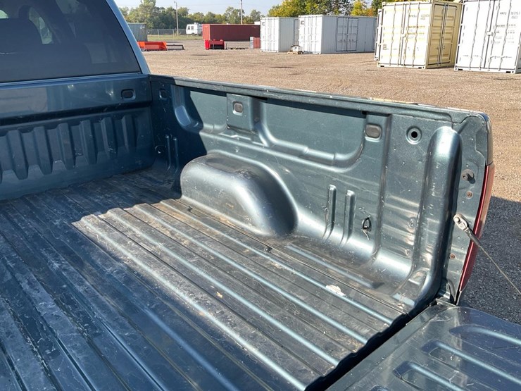 2010-gmc-sierra-1500-image-36