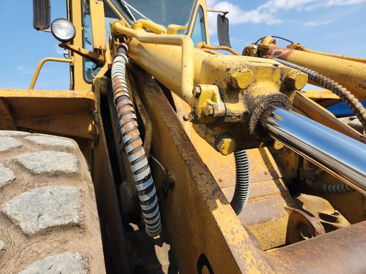 caterpillar-980b-image-42