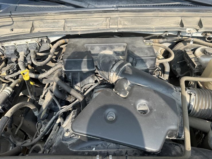 2013-ford-f350-image-66