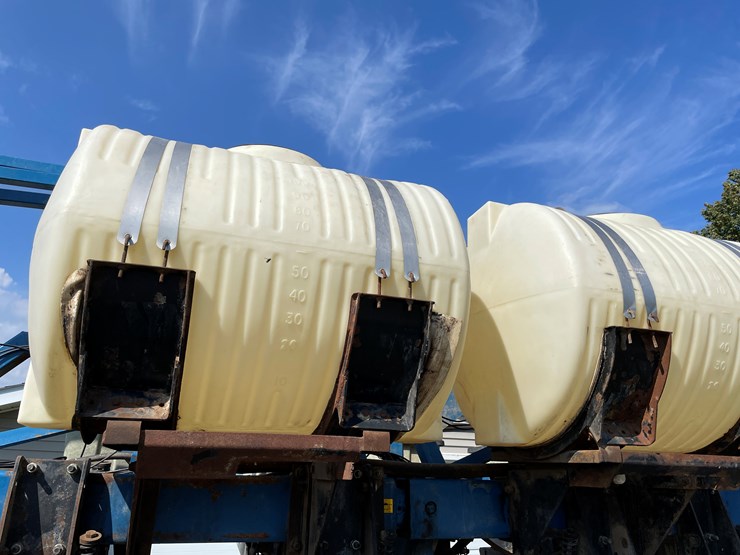kinze-2300-image-23