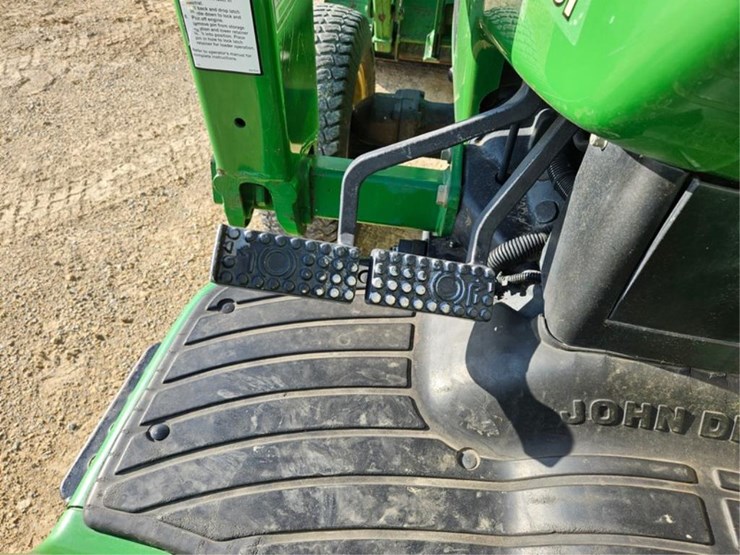 2000-john-deere-4400-image-28