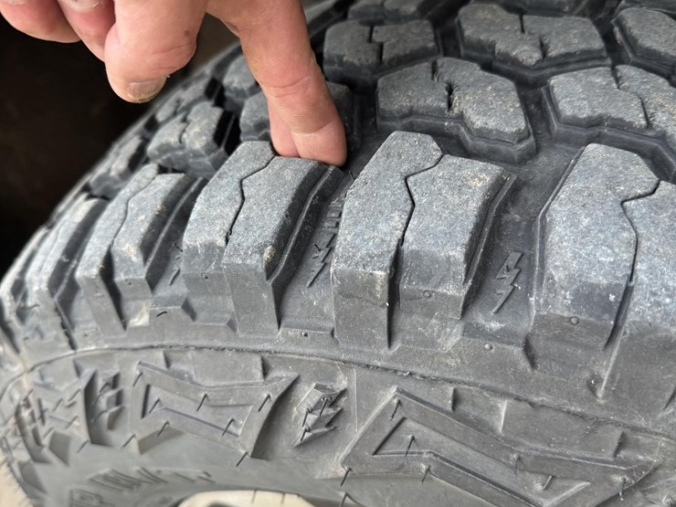 2016-ford-f350-xl-image-6