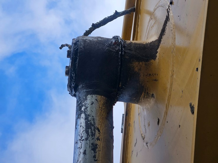 2017-caterpillar-336f-image-112