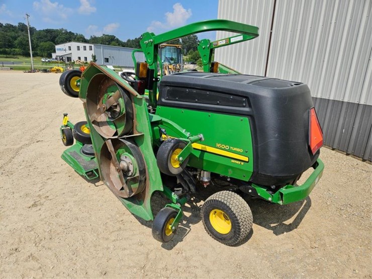john-deere-1600-turbo-image-13
