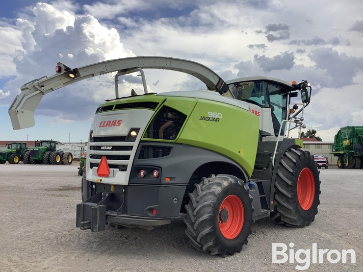 2022-claas-jaguar-960-image-5