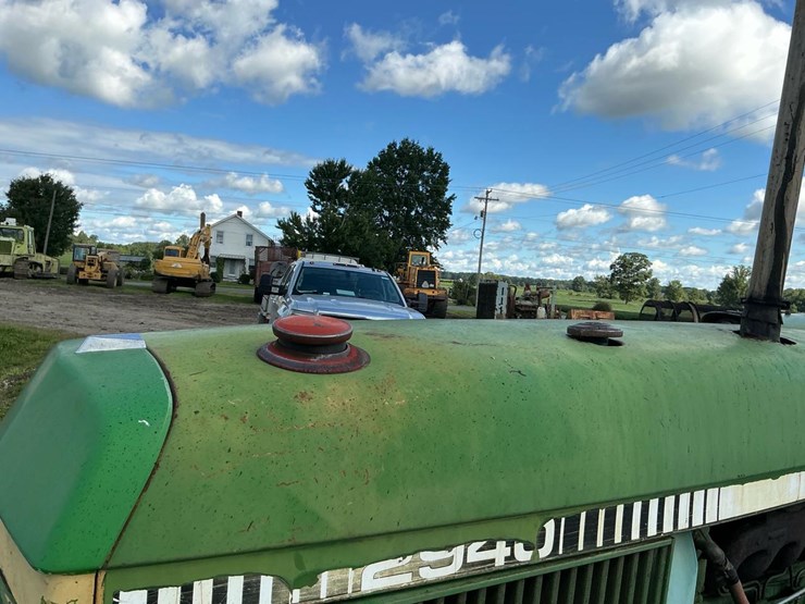 john-deere-2940-image-24