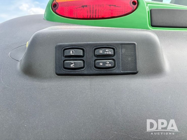 2023-john-deere-6r-175-image-52