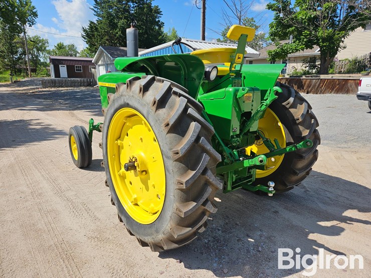 1969-john-deere-2520-image-7