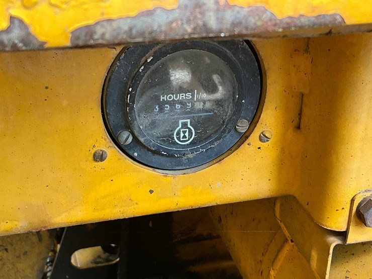 1970-john-deere-350-image-47