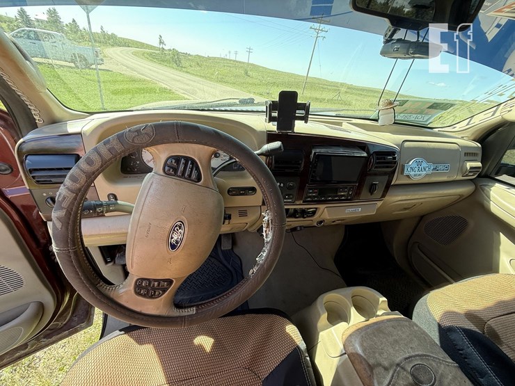 2006-ford-f350-sd-king-ranch-image-16