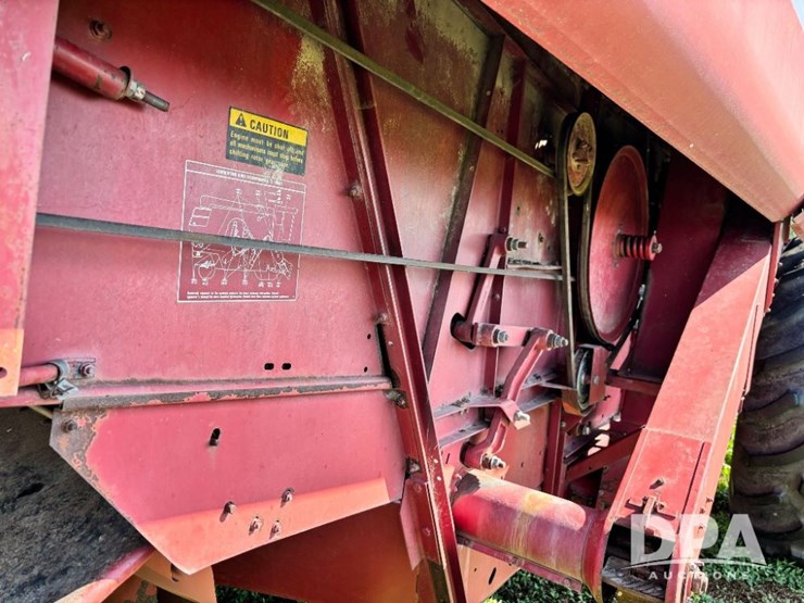 case-ih-1680-image-60