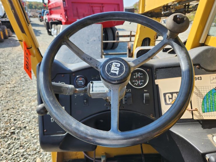 2008-caterpillar-943-image-45
