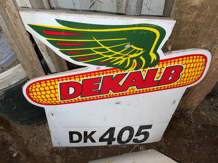 #7178-•-variety-of-signs-image-7