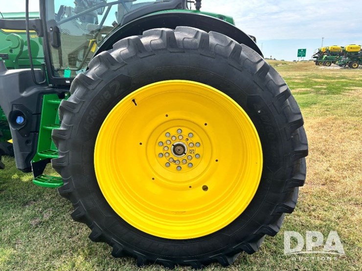 2023-john-deere-6r-175-image-45