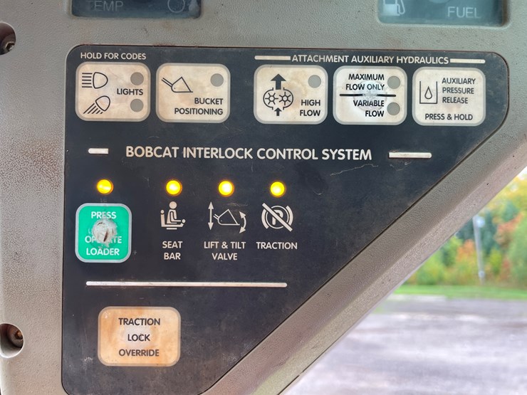 2001-bobcat-873-image-41