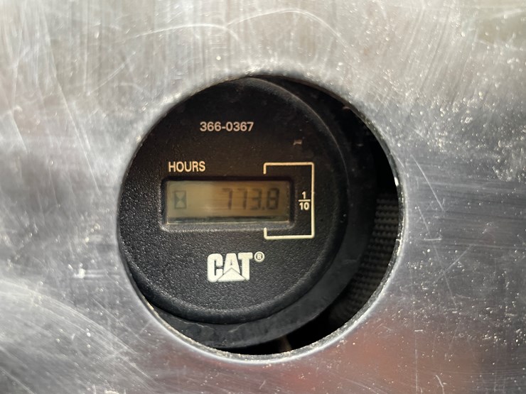 2019-caterpillar-303.5e2-cr-image-58