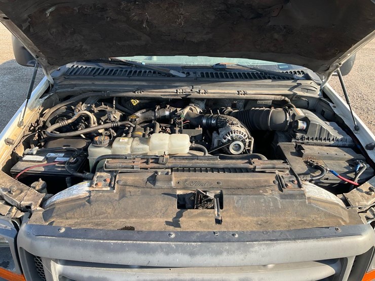1999-ford-f550-image-46