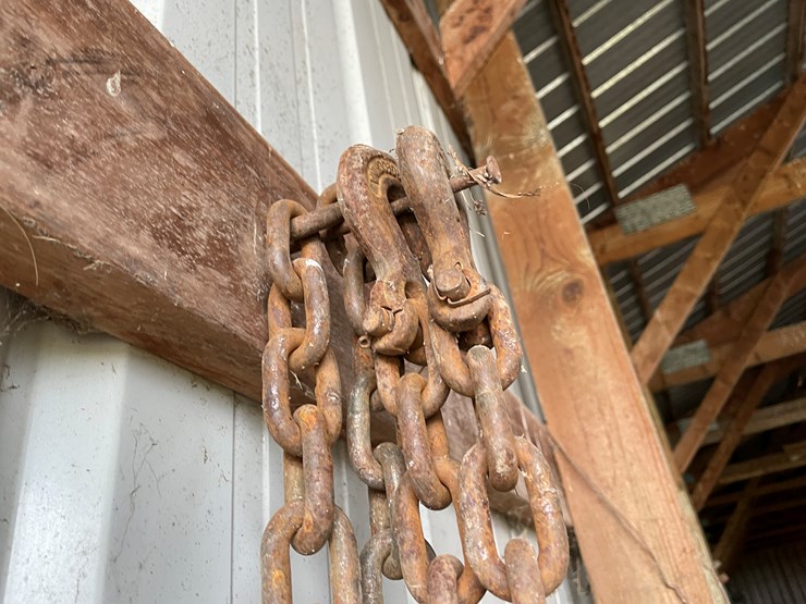 #7139-•-2-chains-and-2-binders-image-6