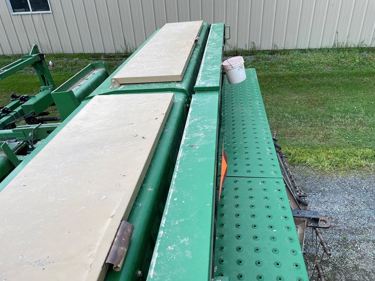 #7102-•-great-plains-grain-drill-no-till-drill-image-32