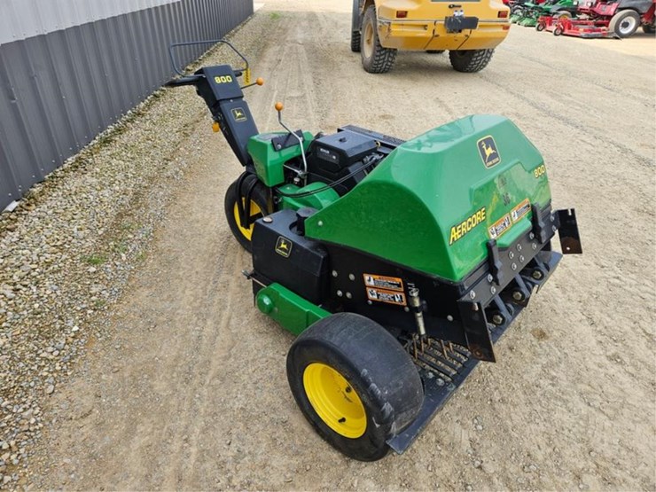 john-deere-800-image-7
