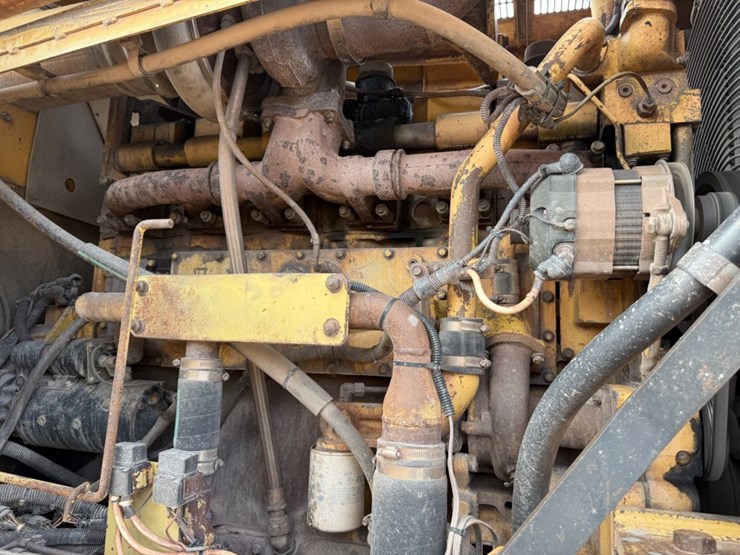 komatsu-wa600-image-57