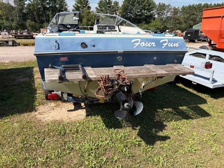 1988-wellcraft-190-classic-boat-image-6