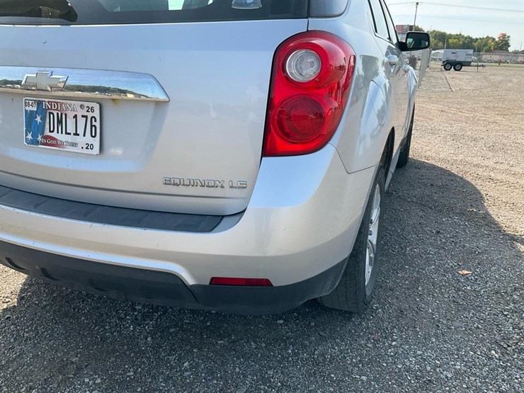 2010-chevrolet-equinox-ls-image-27