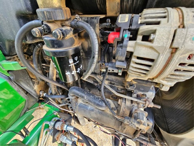 john-deere-4720-image-25