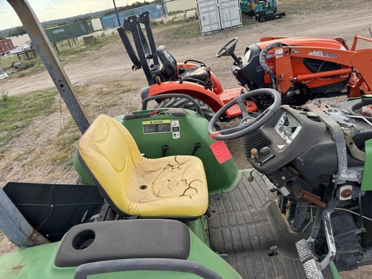 john-deere-4600-image-7