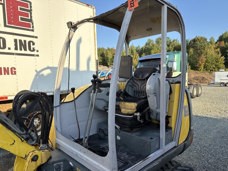 2000-wacker-neuson-3503-image-22