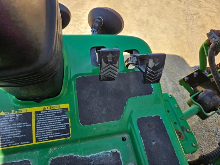 john-deere-7500-image-29