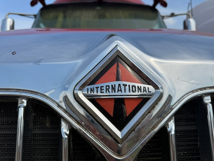 2014-international-prostar-image-28