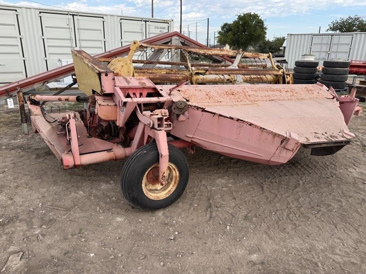 new-holland-495-image-1
