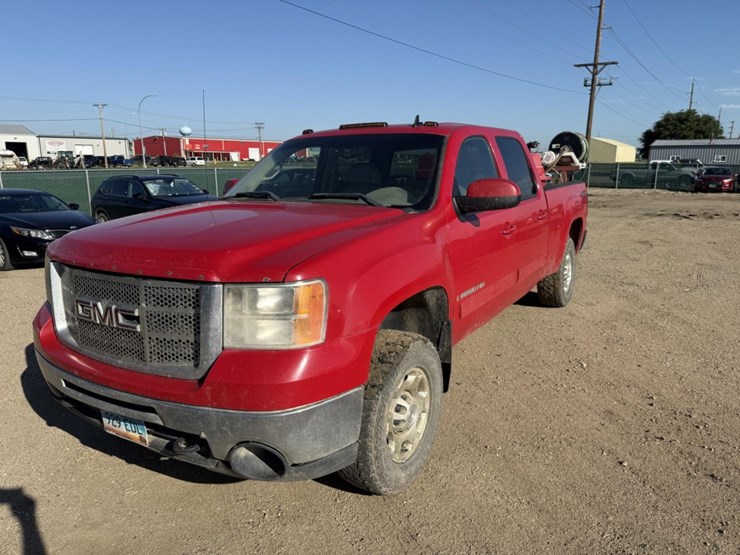 2008-gmc-sierra-2500hd-image-4