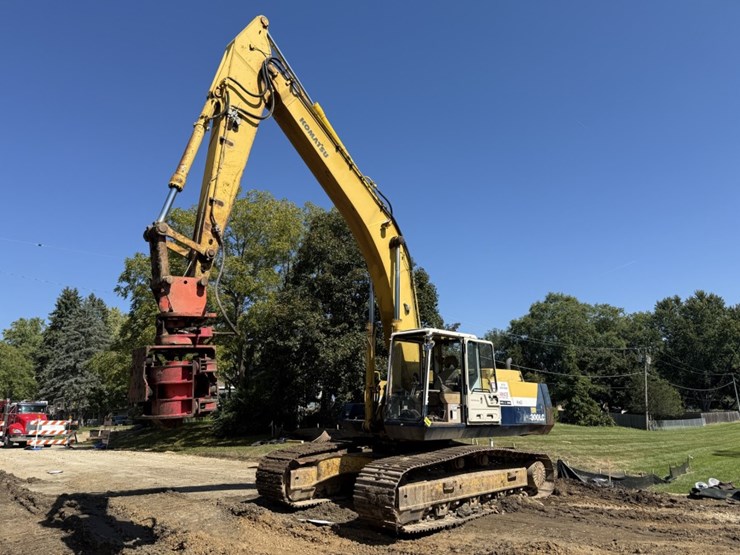 komatsu-pc300-lc-5-image-1