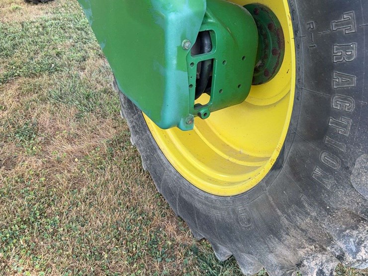 2000-john-deere-4700-image-29