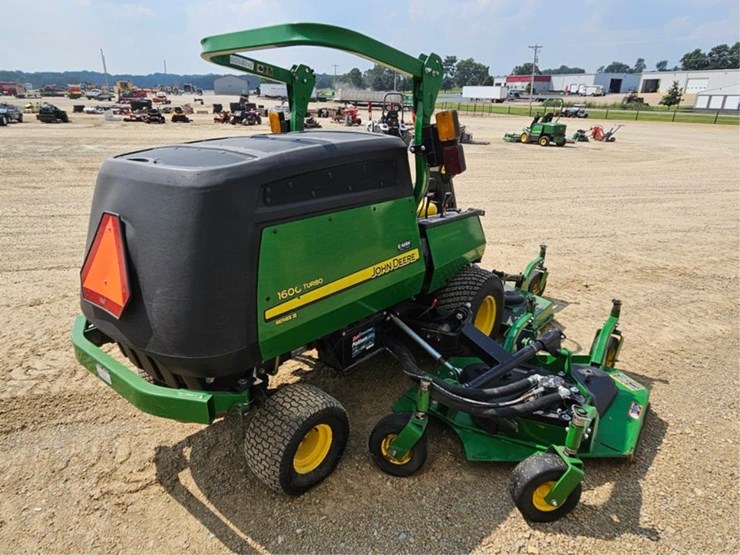 john-deere-1600-turbo-image-5