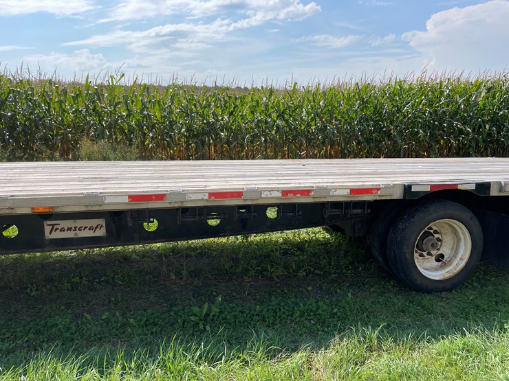 #7105-•-2004-transcraft-48'-step-deck-trailer-(has-wi-title-in-delay)-image-4
