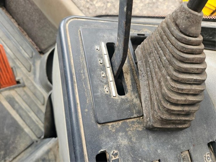 2002-cummins-6bt-image-27