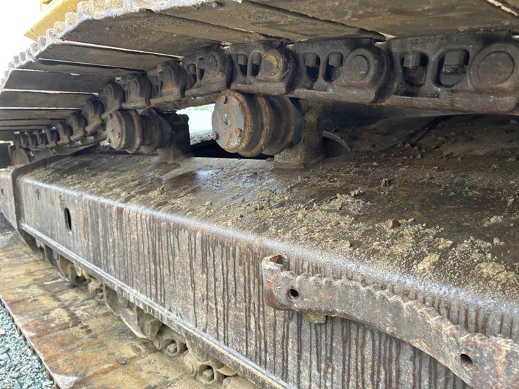 komatsu-pc270-lc-image-66