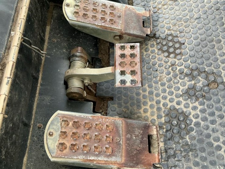 caterpillar-963c-image-30