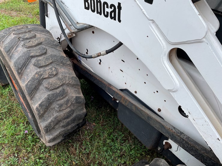 2001-bobcat-873-image-16