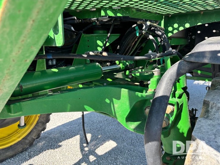 2017-john-deere-r4038-image-46