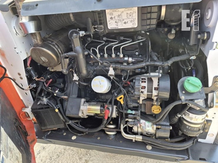 2014-bobcat-t650-image-12