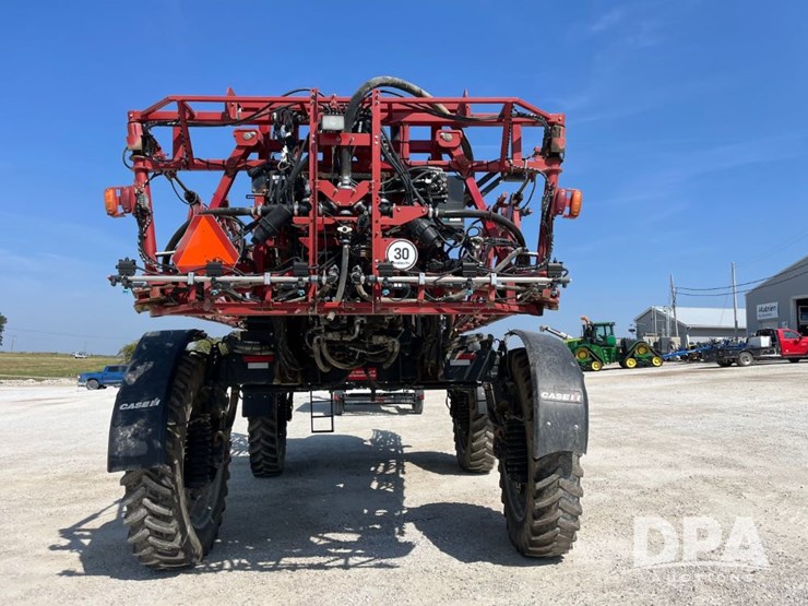 2016-case-ih-patriot-3340-image-8