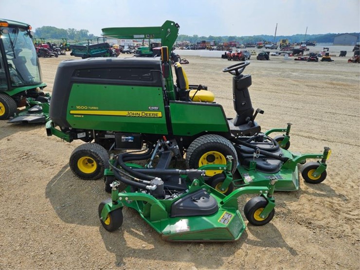 john-deere-1600-turbo-image-7