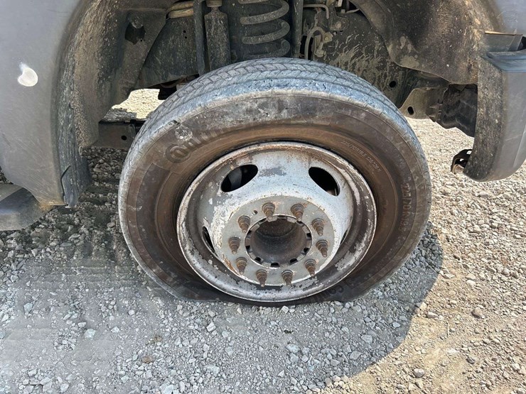 2016-ford-f450-image-27